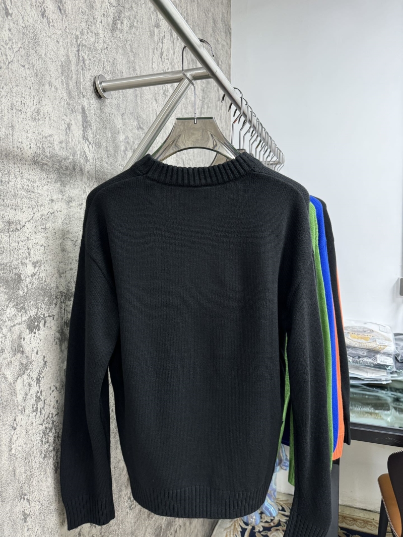 Bv*b*rry sweaters